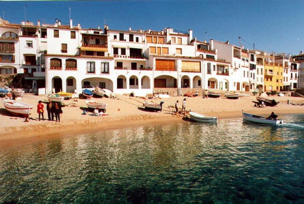 2 Minutes Walking To The Beach Parking Included 卡莱利亚德帕拉弗鲁赫尔 外观 照片